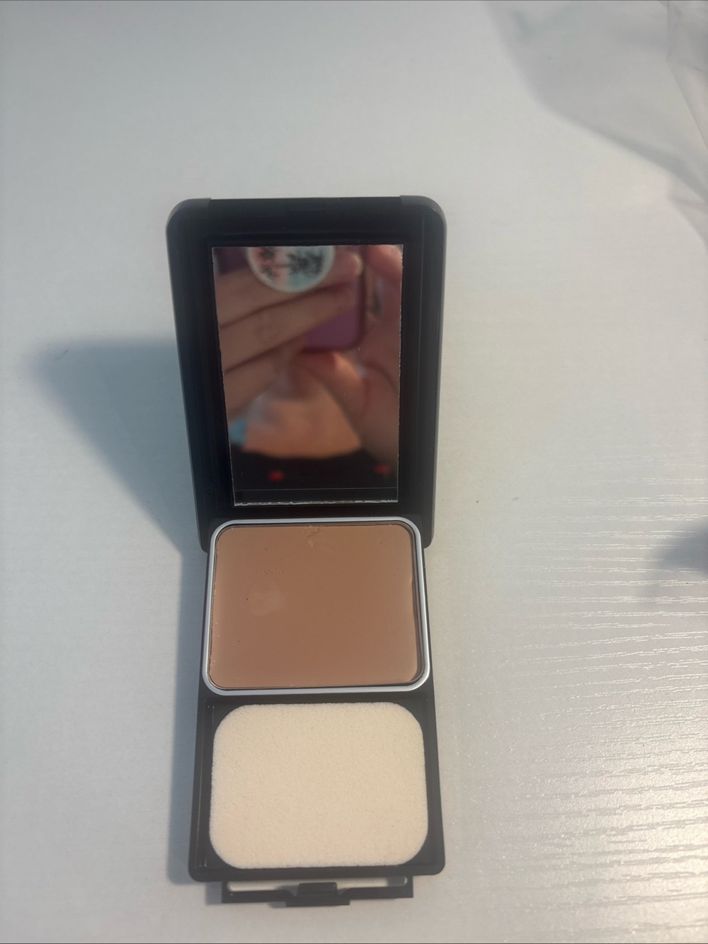 Max Factor Skin Perfection Liquid to Powder 005 True Beige. 
New